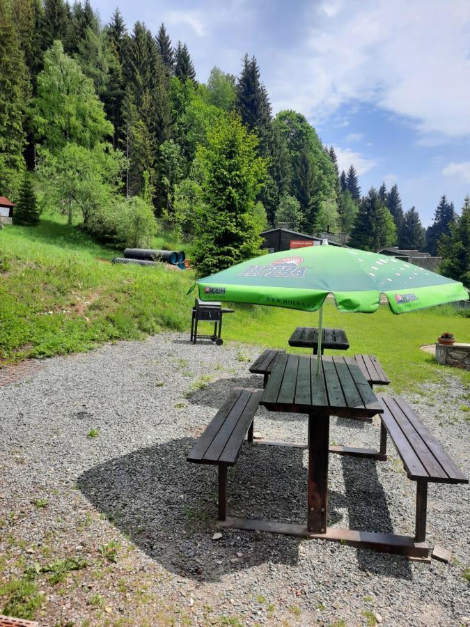 Отель Penzion Pod Paprskem Старе-Место Экстерьер фото